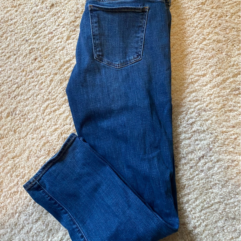 Lucky Brand mid rise Sweet straight jeans size 8/29 A